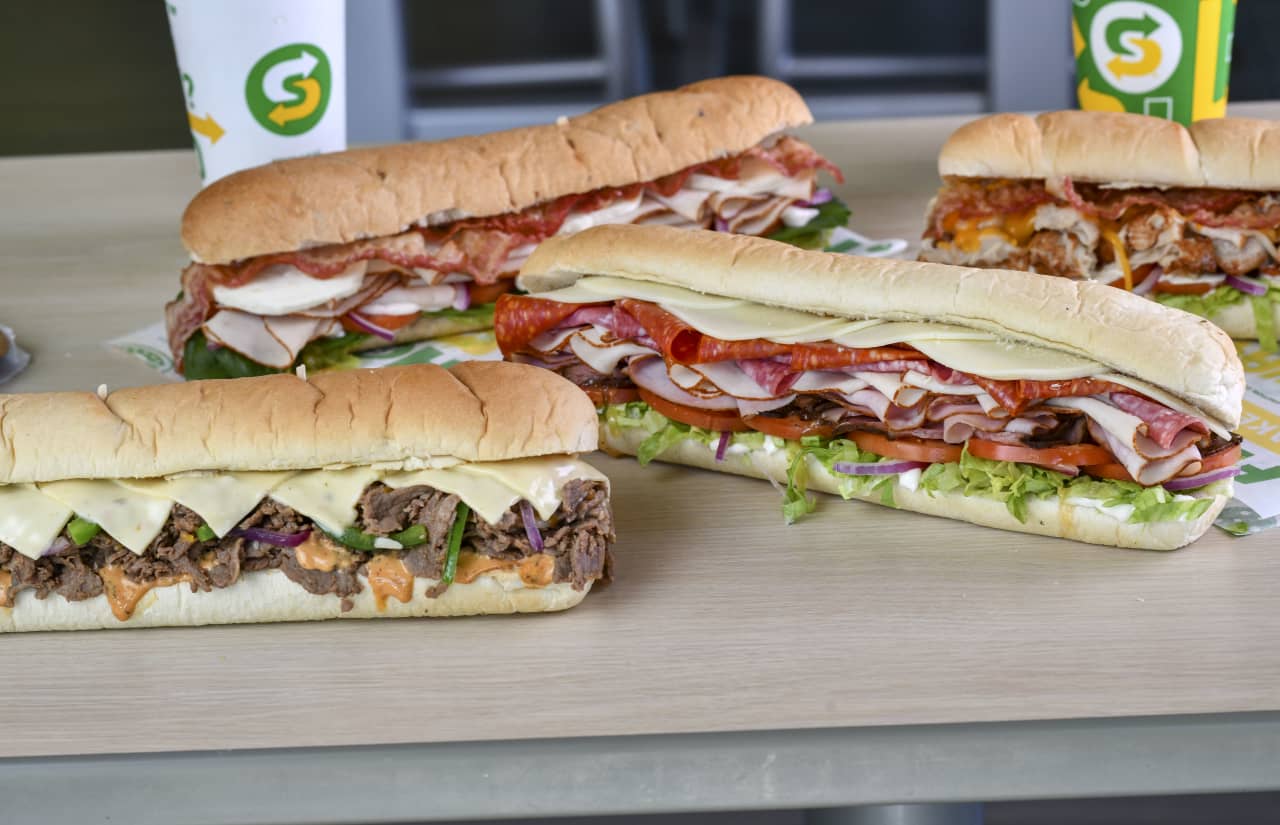 The $5 footlong is now the $15 footlong. Customers want Subway’s old deal back.