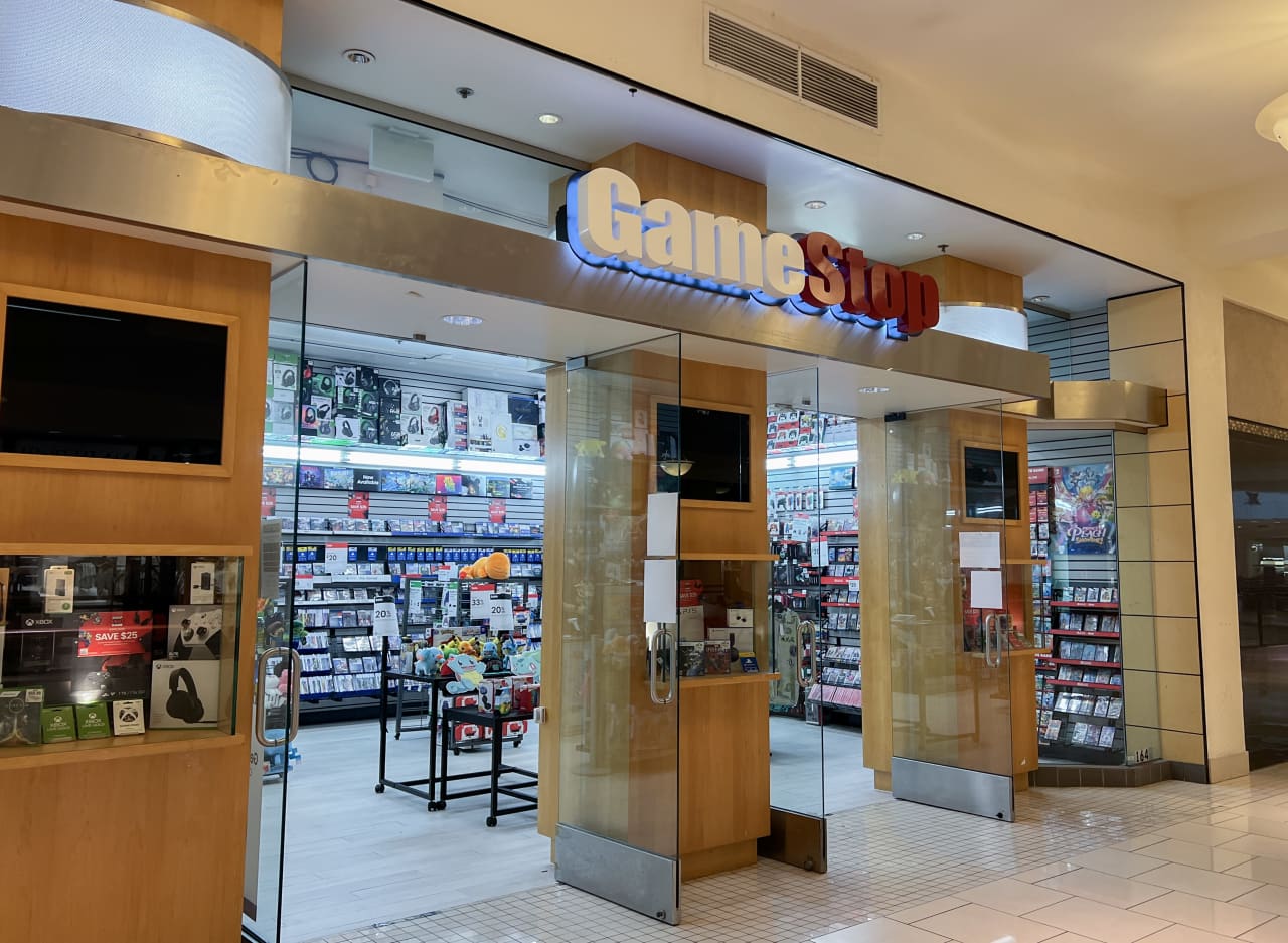 GameStop faces ‘near insurmountable barrier’ in its return to growth, says Wedbush