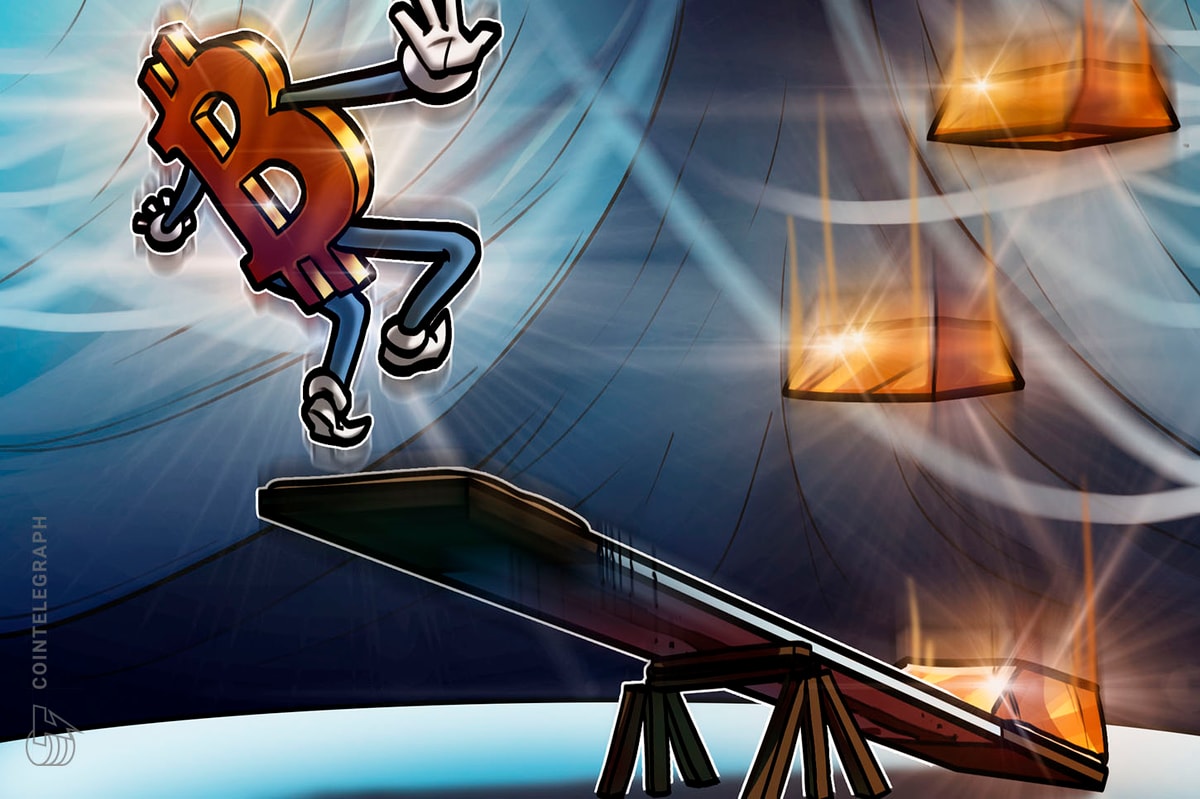 Bitcoin price ‘carnage’ comes as gold hits new all-time high