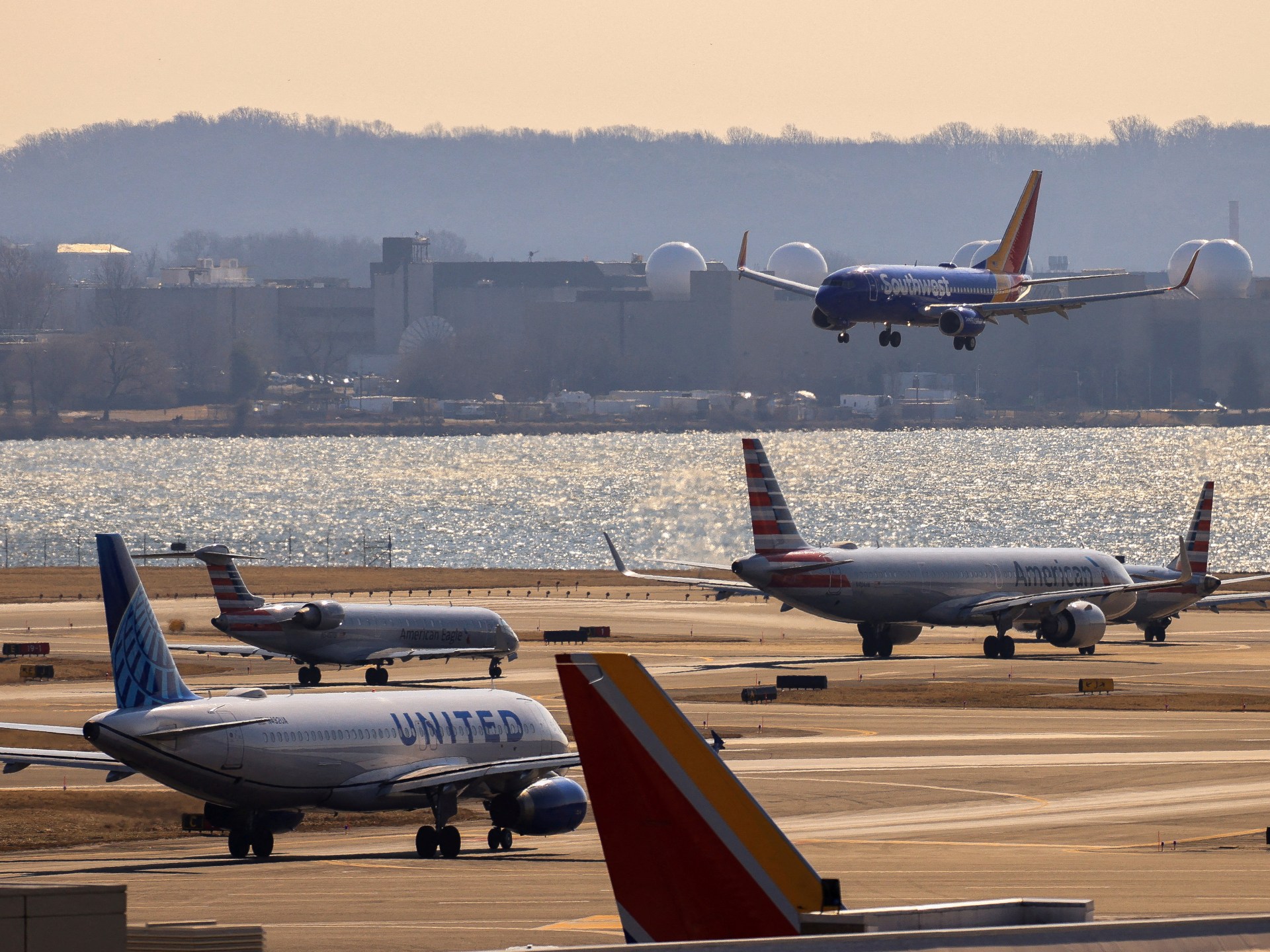American Airlines planes bump wings at Washington airport | Aviation News