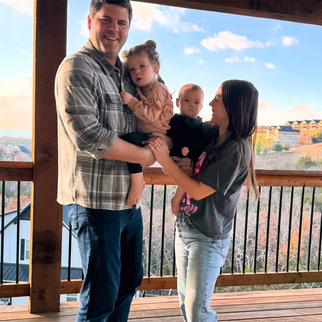 Influencer Lizzie Kieffer Mourns Death of 12-Month-Old Daughter