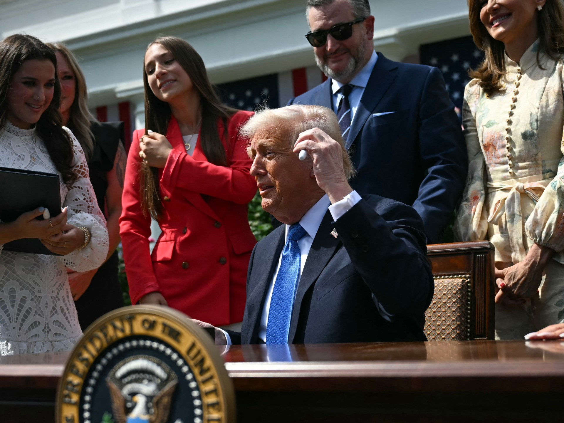 Trump tries to jump start peace talks with calls to Zelenskyy, Putin